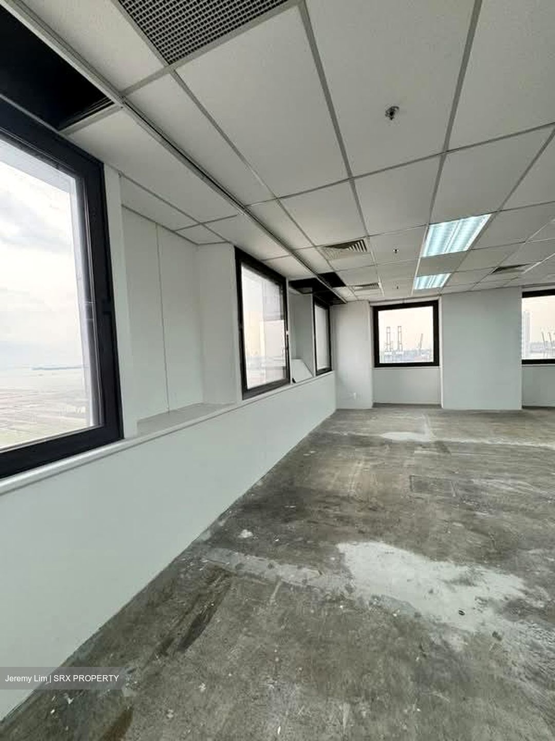 Lippo Centre (D2), Office #558113721